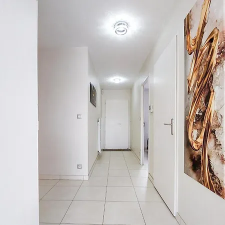 아파트 Beautiful Apartment In Saint-Georges-De-Didon *