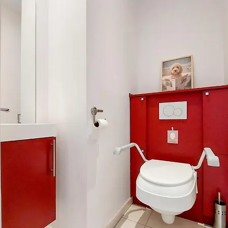 Beautiful Apartment In Saint-Georges-De-Didon