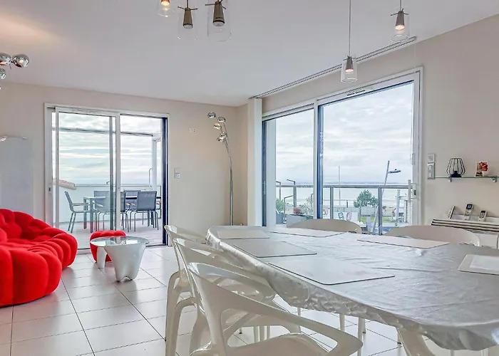 Pet Friendly In Saint-georges-de-didon * Saint-Georges-de-Didonne