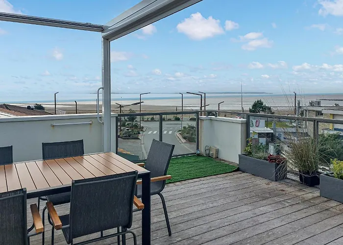 Apartment Pet Friendly In Saint-georges-de-didon