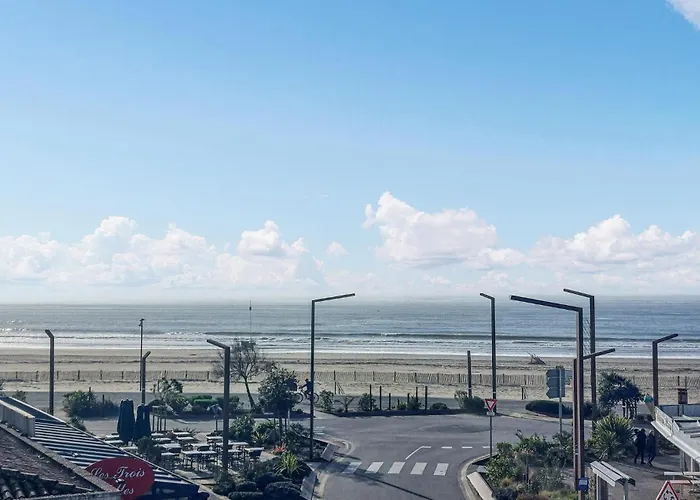 Pet Friendly In Saint-georges-de-didon *