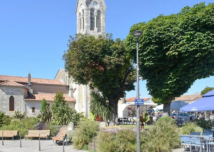 Pet Friendly In Saint-georges-de-didon Saint-Georges-de-Didonne